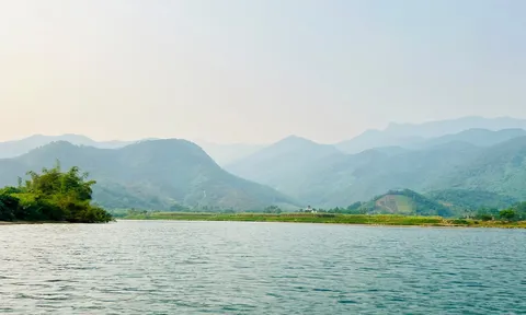 Nét đẹp tự nhiên của sông Cu Đê - Tiềm năng du lịch của Đà Nẵng.