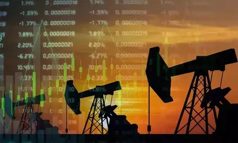 Giá xăng dầu hôm nay (8-4): Bất ngờ tăng nhẹ