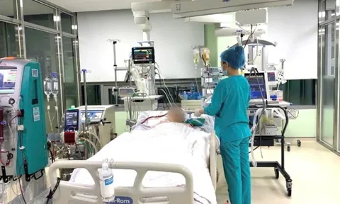Chạy ECMO cứu người bệnh mắc cúm A nguy kịch
