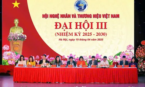 Đại hội đại biểu toàn quốc Hội Nghệ nhân và Thương hiệu Việt Nam lần thứ III (nhiệm kỳ 2025 - 2030): Tiến sĩ Lê Ngọc Dũng tái đắc cử Chủ tịch Hội
