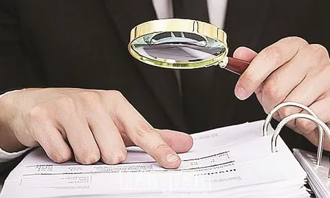 Lỗ 2 năm liên tiếp Cổ phiếu một ngân hàng bị kiểm soát