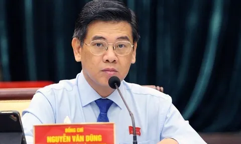 Phê chuẩn Phó Chủ tịch UBND Thành phố Hồ Chí Minh